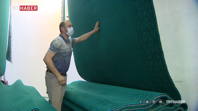 Ayasofya Camii'nin halısı Manisa Demirci'de şekil alıyor